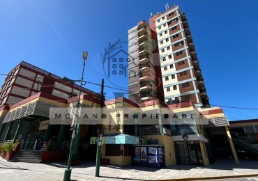 Local en venta con vista a la calle - Galeria Taxco Center