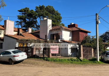 CASA DE 5 AMB/ ZONA CENTRO VILLA GESELL