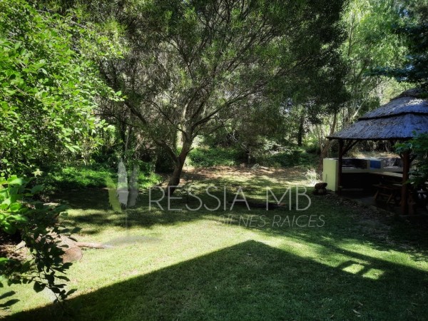 CASA EN MAR DE LAS PAMPAS