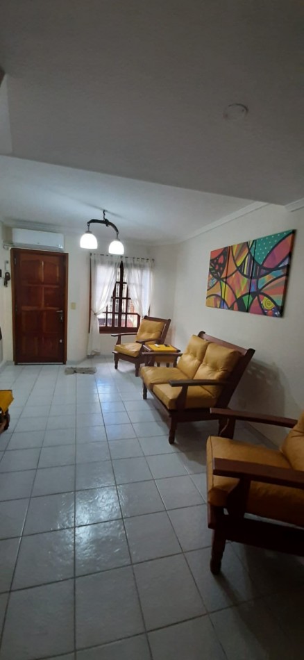 VENDEMOS HERMOSO TRIPLEX EN SAN BERNARDO, PDO DE LA COSTA