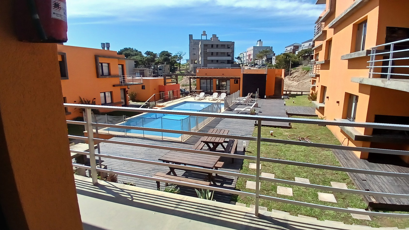 VENDEMOS DPTO 3 AMBIENTES EN COMPLEJO DOCK PLAYA - VILLA GESELL