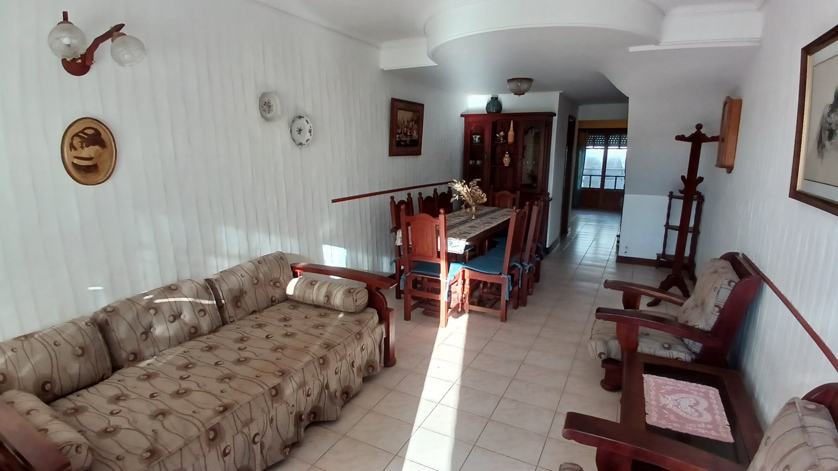Duplex en Venta  - 2 Dormitorios, Cochera y Vista Parcial al Mar - Av. 1 e/ 105 y 107 - Villa Gesell