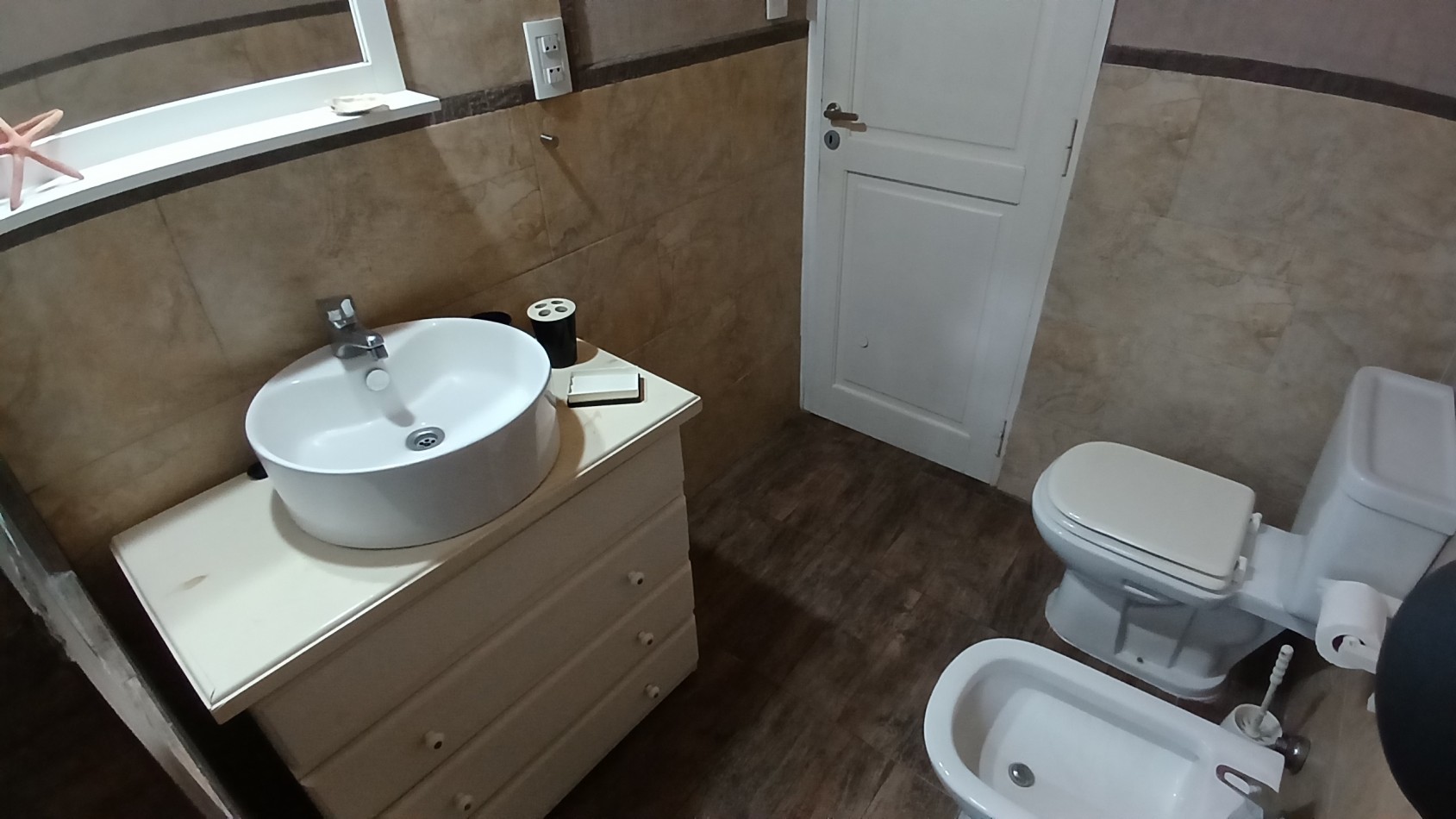 Casa en Venta - 3 Dormitorios + gran parque arbolado - Ranqueles entre Mansilla y Av. del Plata, con salida tambien a Av. del Lucero - Mar de las Pampas