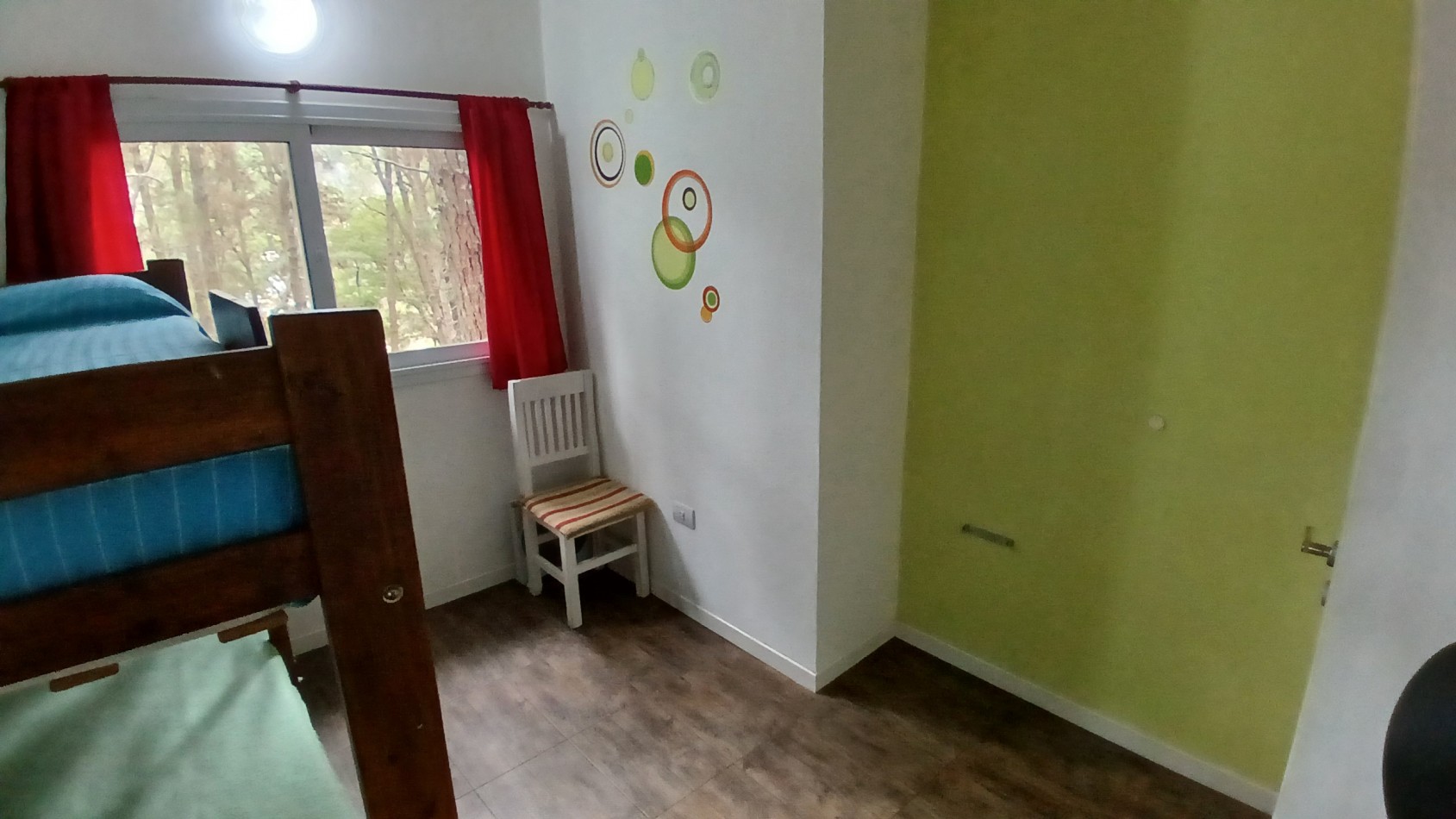 Casa en Venta - 3 Dormitorios + gran parque arbolado - Ranqueles entre Mansilla y Av. del Plata, con salida tambien a Av. del Lucero - Mar de las Pampas