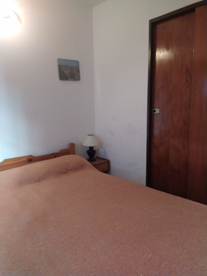 Hermoso departamento 3 ambientes c/ patio Propio 